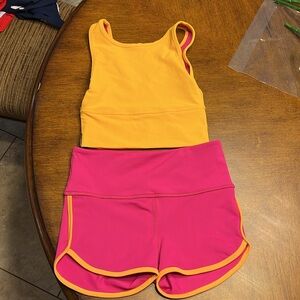 Tiger Friday Set! 💛🩷